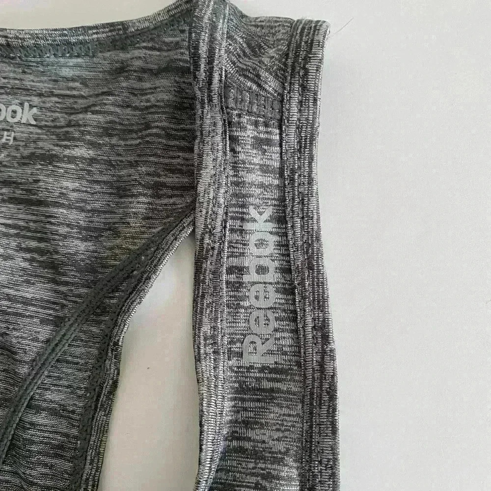 Reebok Tank - Picture 7 of 8